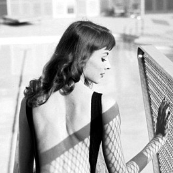 1950s Backless evening dress little black dress S - Picture 2 of 8